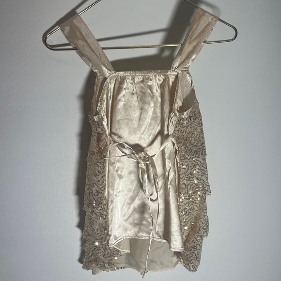 BRAND NEW Justice Gold Sequins Top Size 14 - Picture 2 of 3